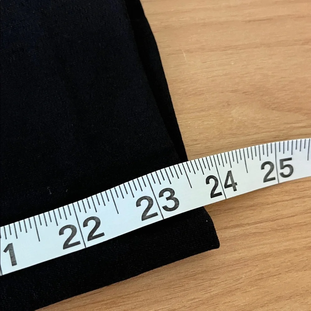 Chico’s Straight Leg Crop - NEW - Picture 6 of 6